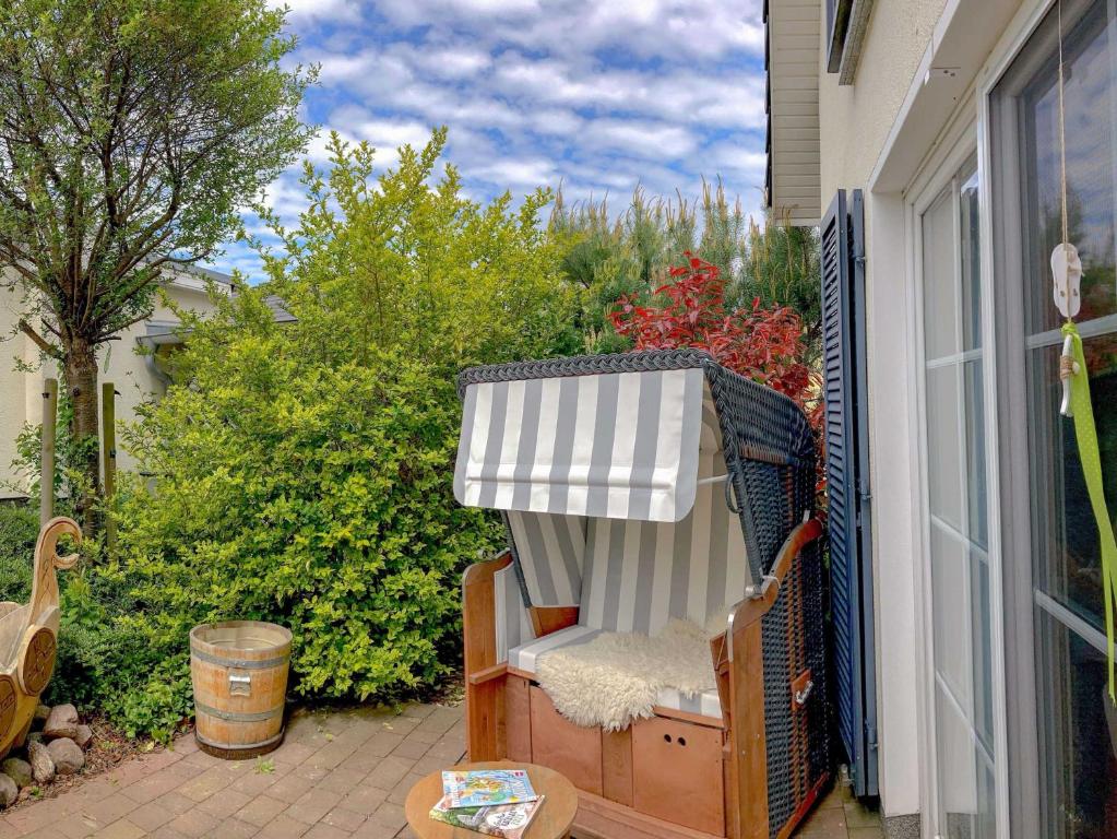 Ferienhaus Klünderberg in Binz - F670 mit Kamin, Terrasse, Strandkorb room 3